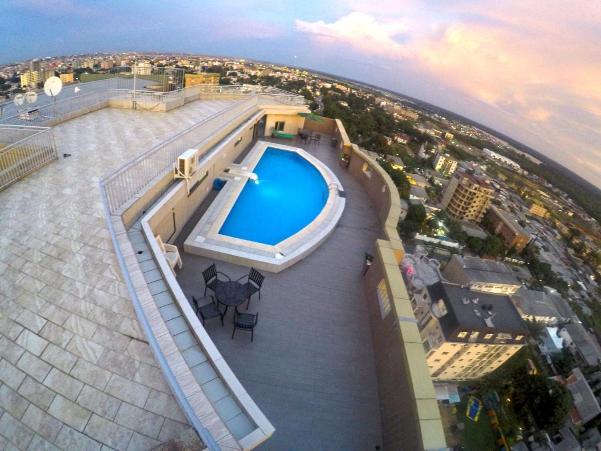 Residence Le Carat Bonapriso Дуала Экстерьер фото