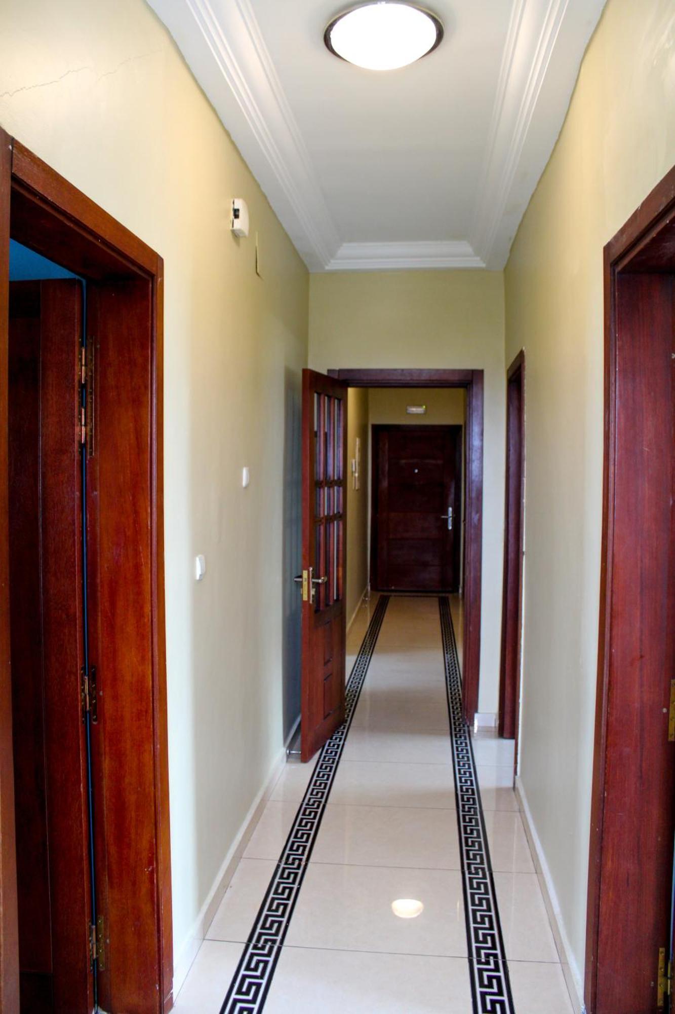 Residence Le Carat Bonapriso Дуала Экстерьер фото